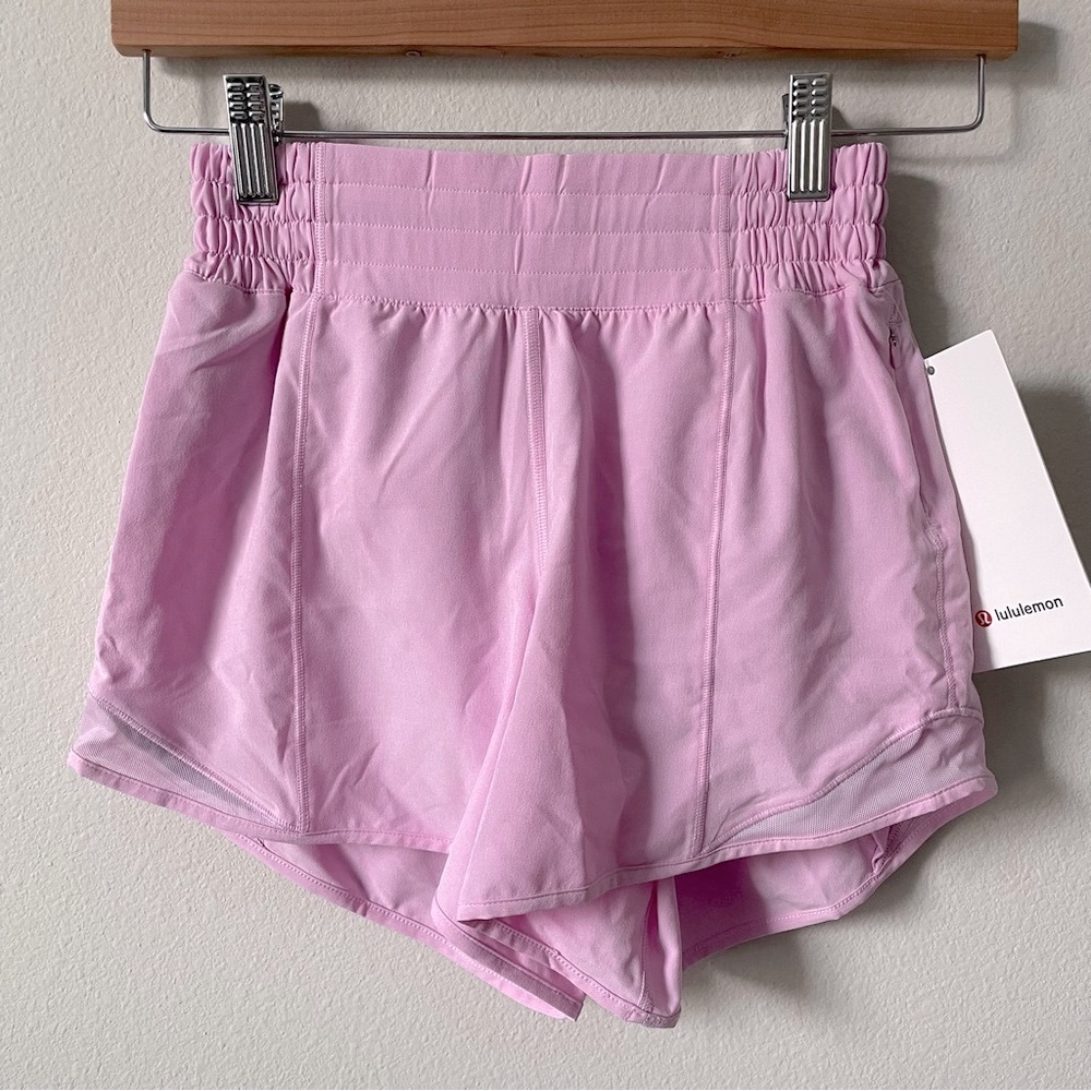 NWT Lululemon Hotty Hot High Rise Lined Short 4" Lined Vitapink Size 2